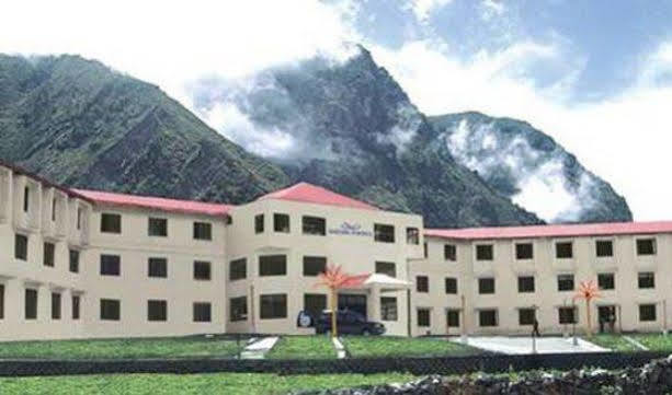 Sarovar Portico Badrinath Joshimath Exterior photo